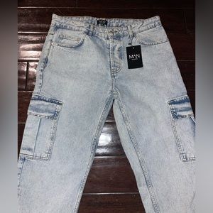 Men’s cargo denim straight leg jeans